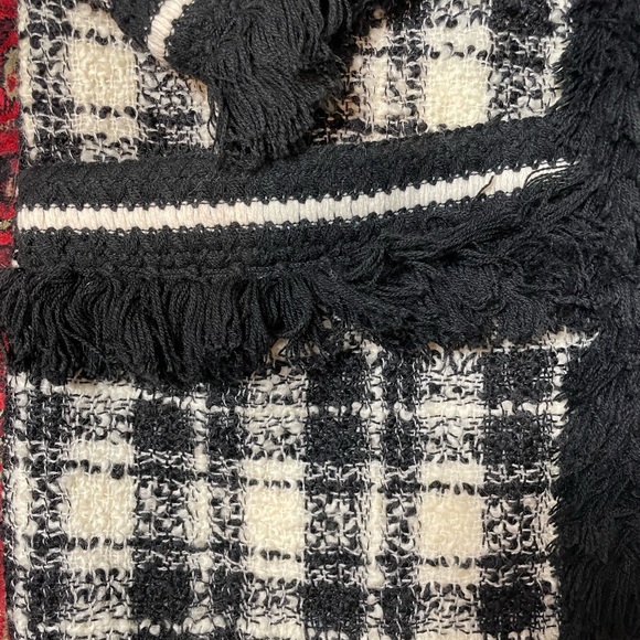 GUCCI Black Ivory Wool Boucle Tweed Jacket - Picture 8 of 13